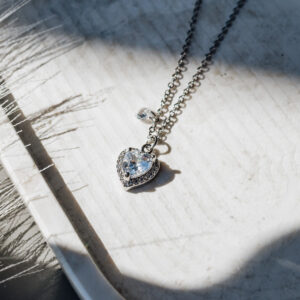 Ατσάλινη ασημένια αλυσίδα για το λαιμό σε σχήμα καρδιά