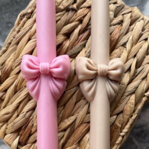 Χειροποίητη Πασχαλινή Λαμπάδα με Ανάγλυφο Φιόγκο