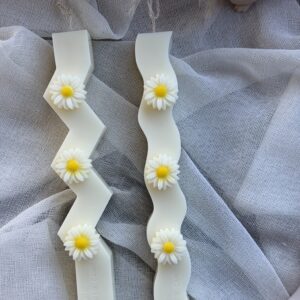 Χειροποίητη Πασχαλινή Λαμπάδα “Daisy Wave”